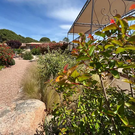 Chaleureuse Au Coeur D'un Parc Tres Fleuris Porto-Vecchio (Corsica)
